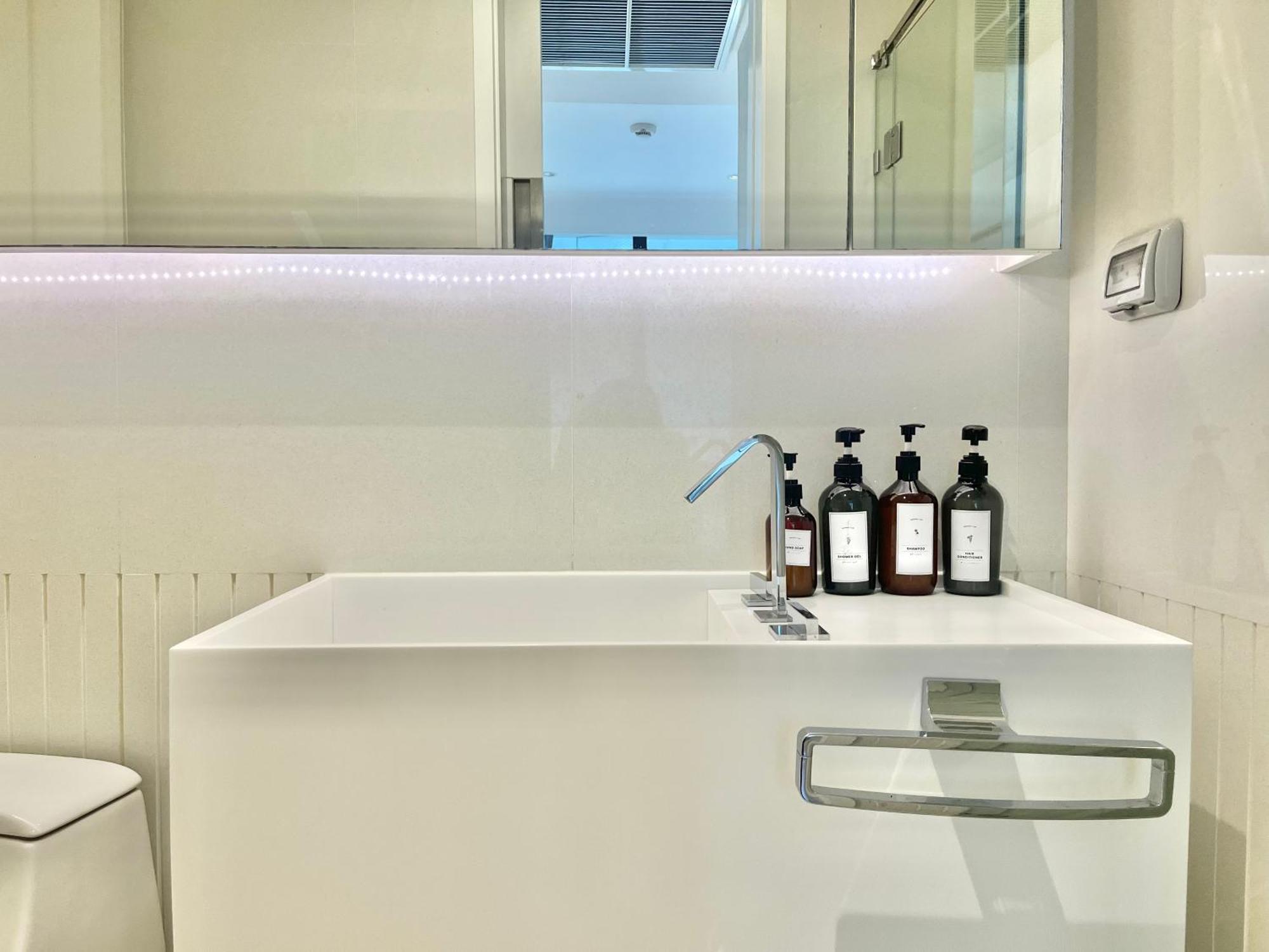 Sukhumvit 11#Luxury#Pool#Gym#Bts Nana&Mrt Sukhumvit#1Br#Max2Ppl Banguecoque Exterior foto